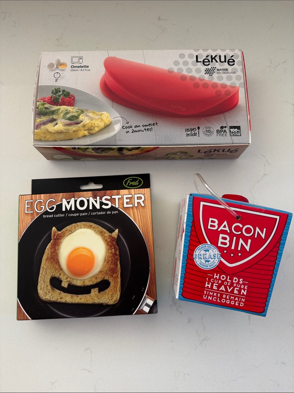 Sur La Table Breakfast Kit Microwave Omelette Maker, bacon Grease Bin, Egg Maker